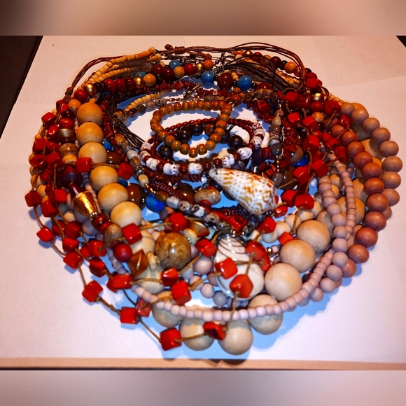 Jewelry Bundle with Necklaces & Bracelets - Picture 1 of 12